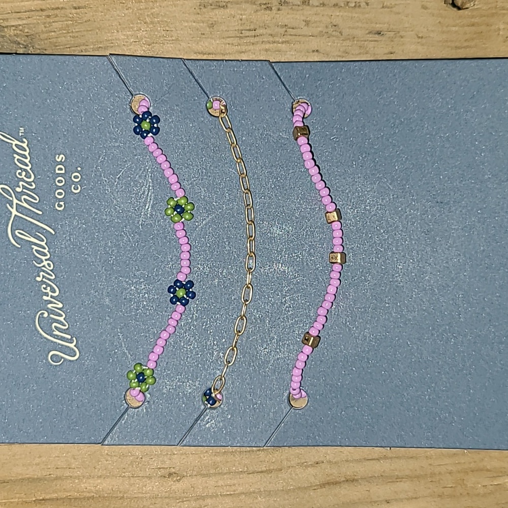 Universal Thread anklet sets. - Picture 3 of 6